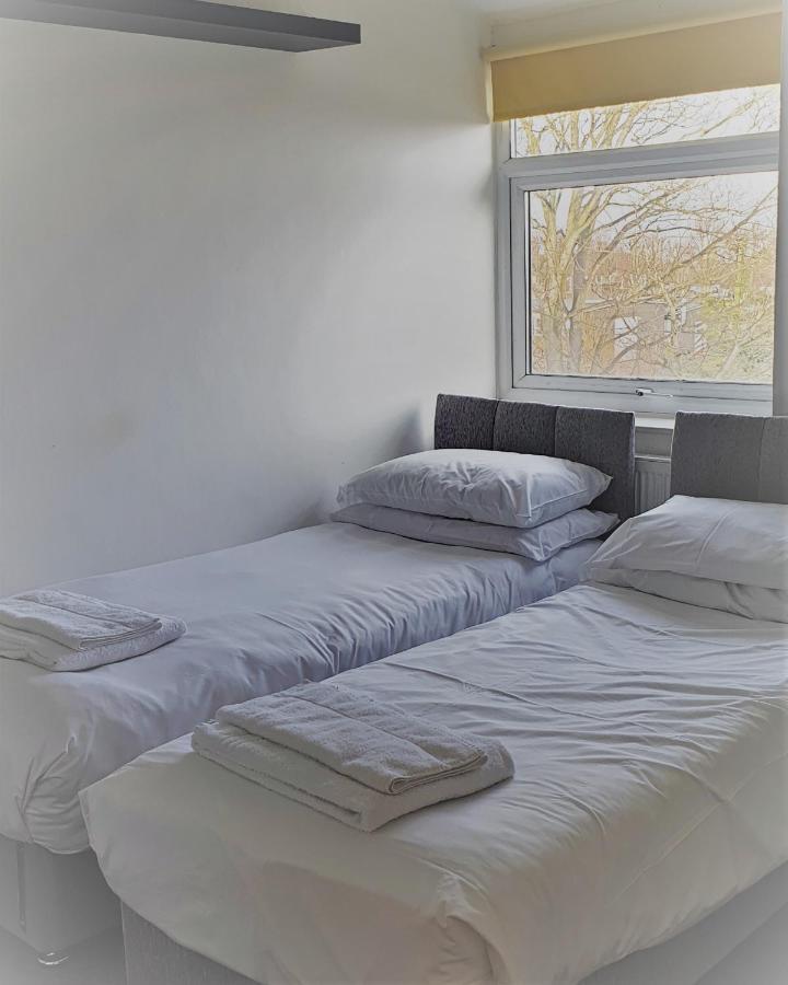 Appartement Swindon Old Town Duplex - Entercloud9Sa Extérieur photo