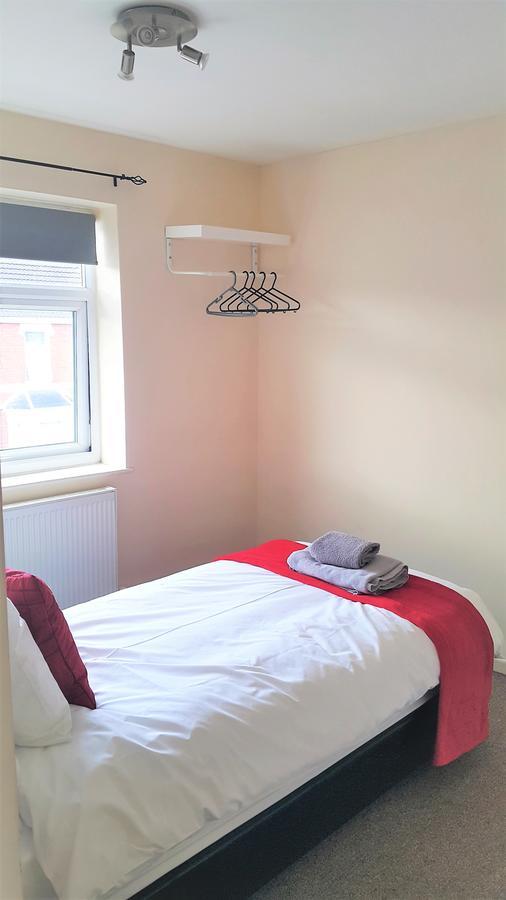 Appartement Swindon Old Town Duplex - Entercloud9Sa Extérieur photo